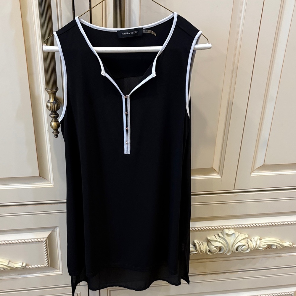 IVANKA TRUMP BLACK AND WHITE HIGH LOW DRESS SIZE SMALL/PETITE